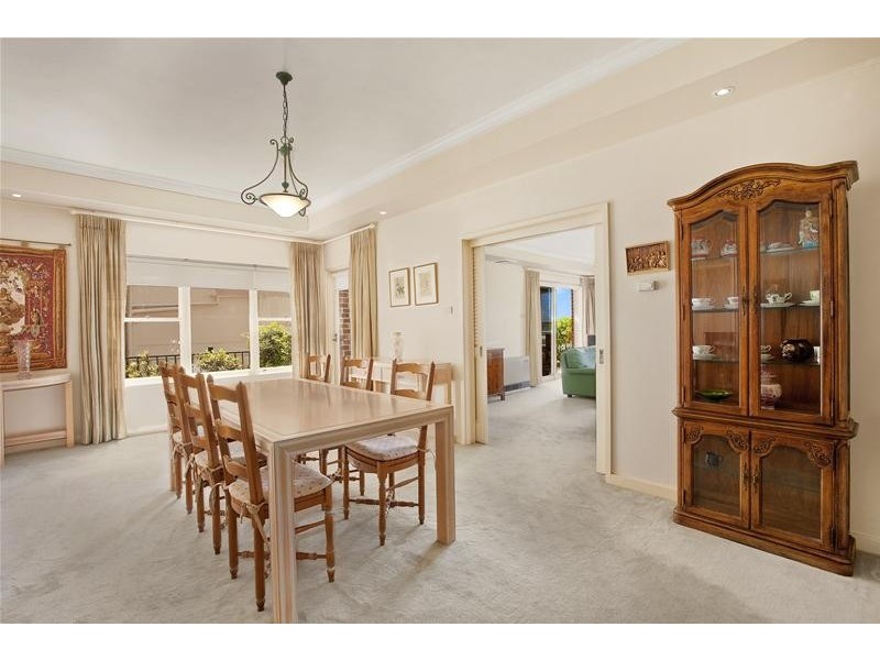 11 Surfview Road, Mona Vale NSW 2103