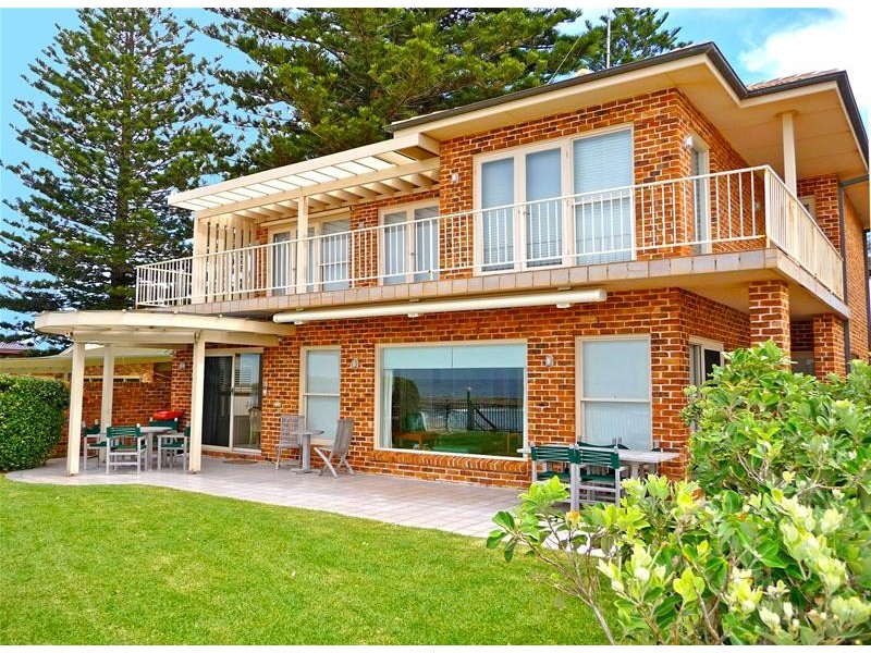 11 Surfview Road, Mona Vale NSW 2103