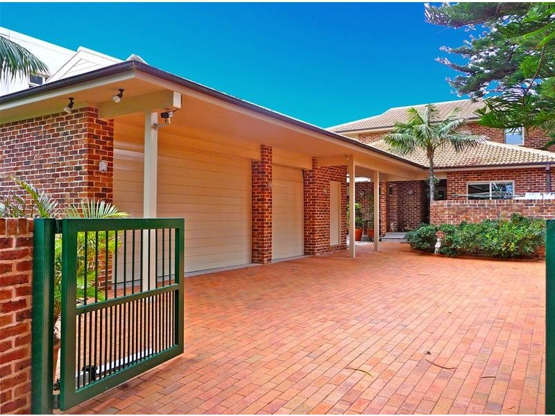 11 Surfview Road, Mona Vale NSW 2103