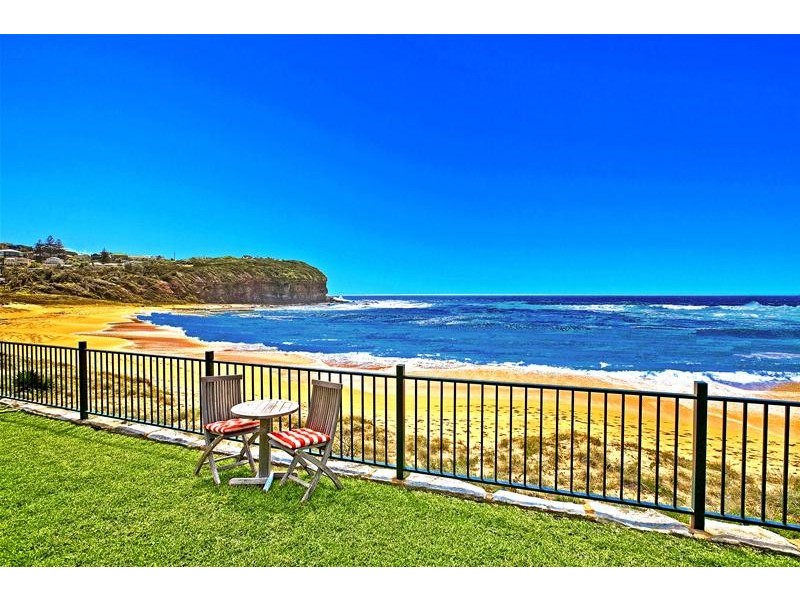 11 Surfview Road, Mona Vale NSW 2103