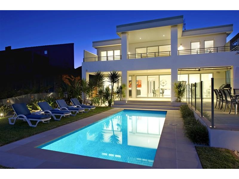 107 Ocean Street, Narrabeen NSW 2101