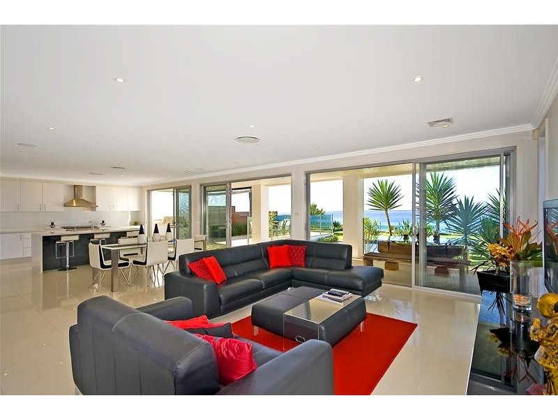 107 Ocean Street, Narrabeen NSW 2101