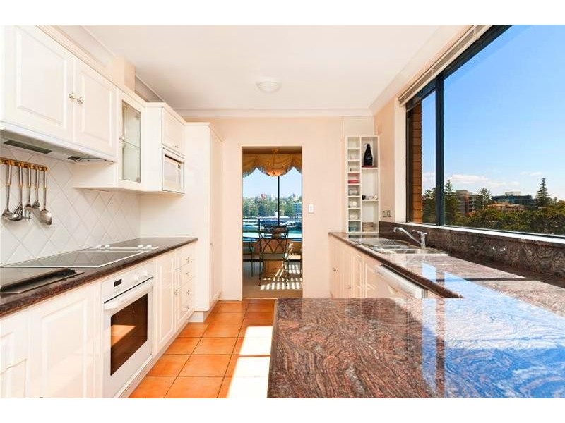 9/10 East Esplanade, Manly NSW 2095