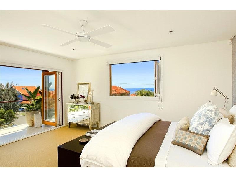 29a Quinton Road, Manly NSW 2095