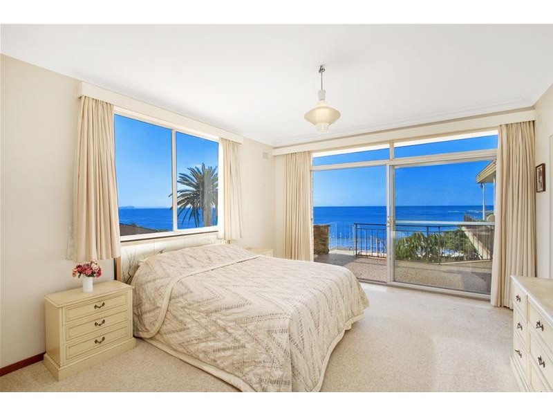 1 Seaview Parade, Collaroy Beach NSW 2097
