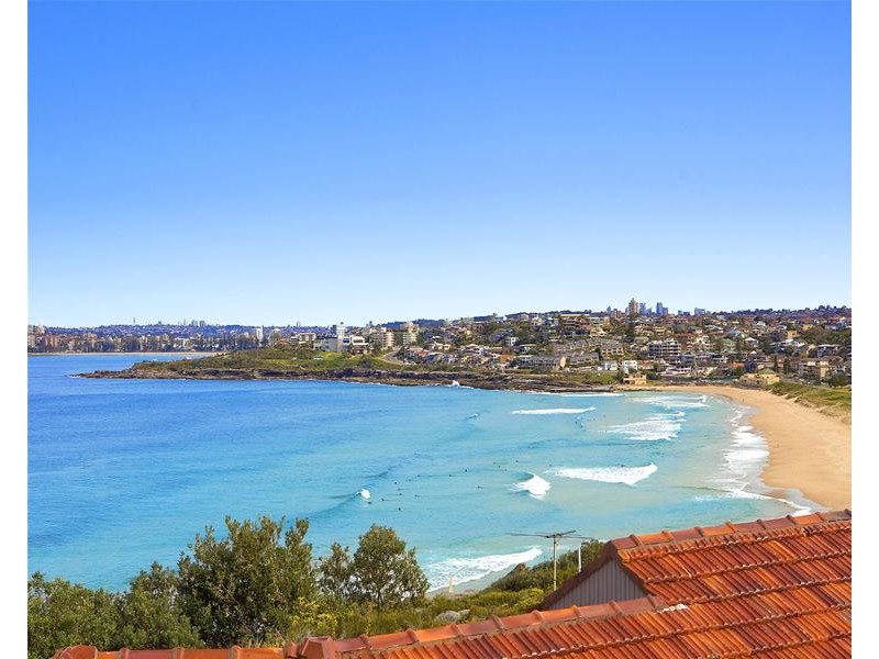 17 Soniver Road, North Curl Curl NSW 2099