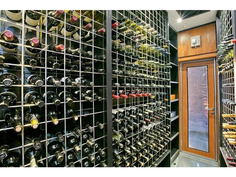 32 The Serpentine, Bilgola NSW 2107