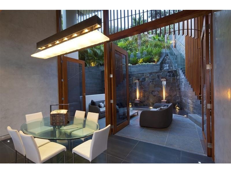 32 The Serpentine, Bilgola NSW 2107