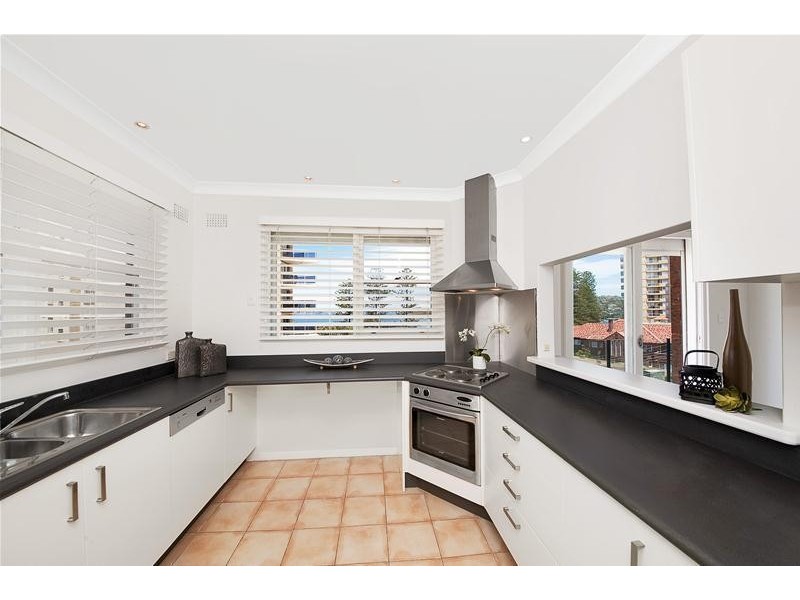 9/24 The Crescent, Manly NSW 2095