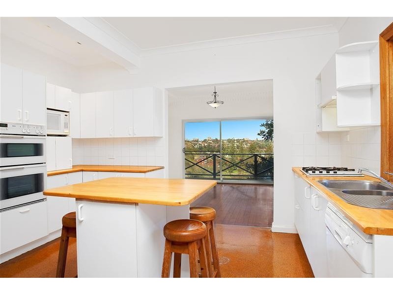 120 Queenscliff Road, Queenscliff NSW 2096