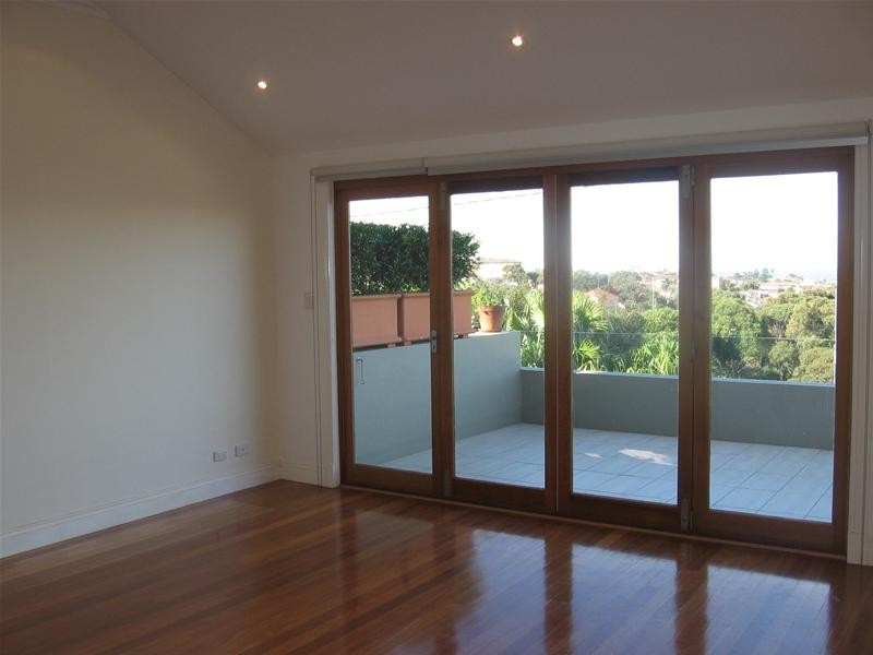 6A Trelawney Street, Woollahra NSW 2025