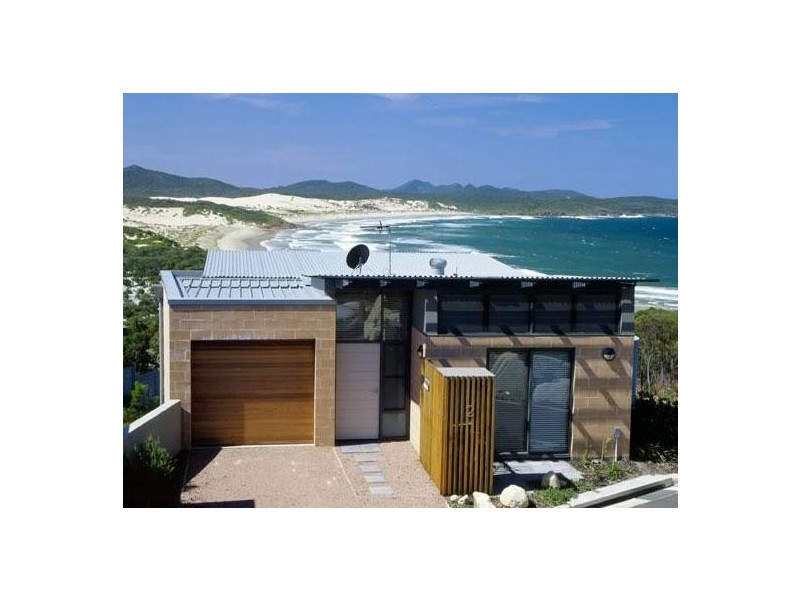 2/26 One Mile Close, Boat Harbour NSW 2316