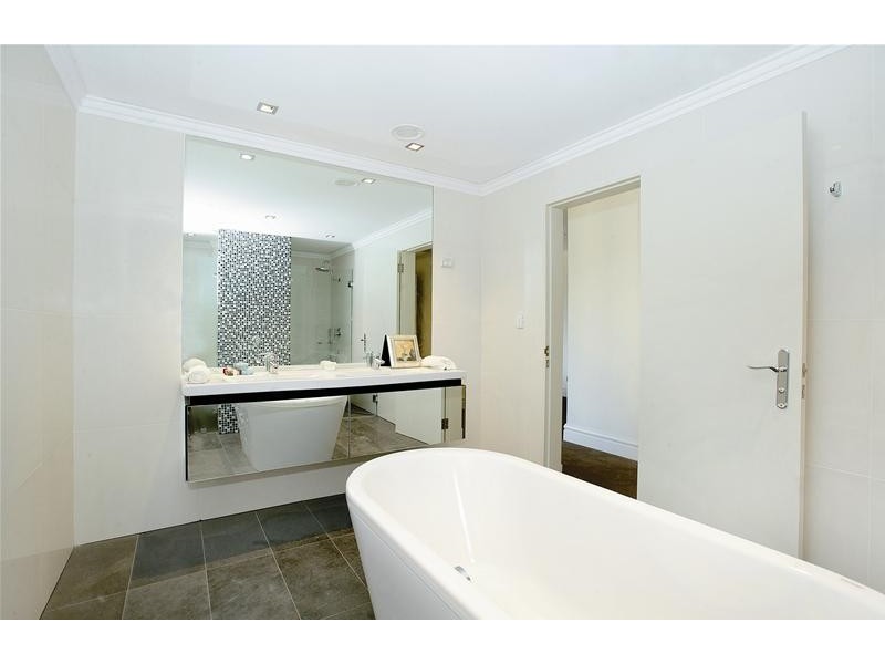 15 Benelong Crescent, Bellevue Hill NSW 2023