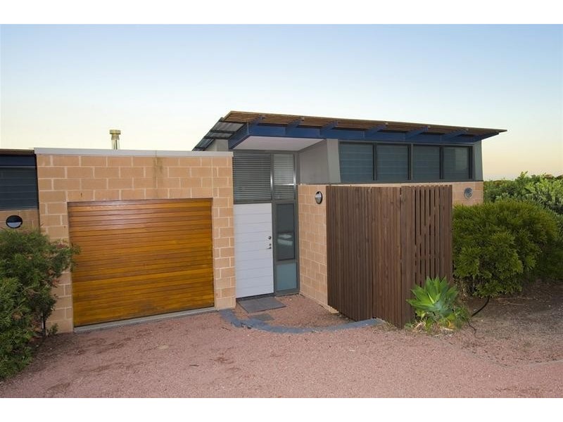 7/26 One Mile Close, Boat Harbour NSW 2316