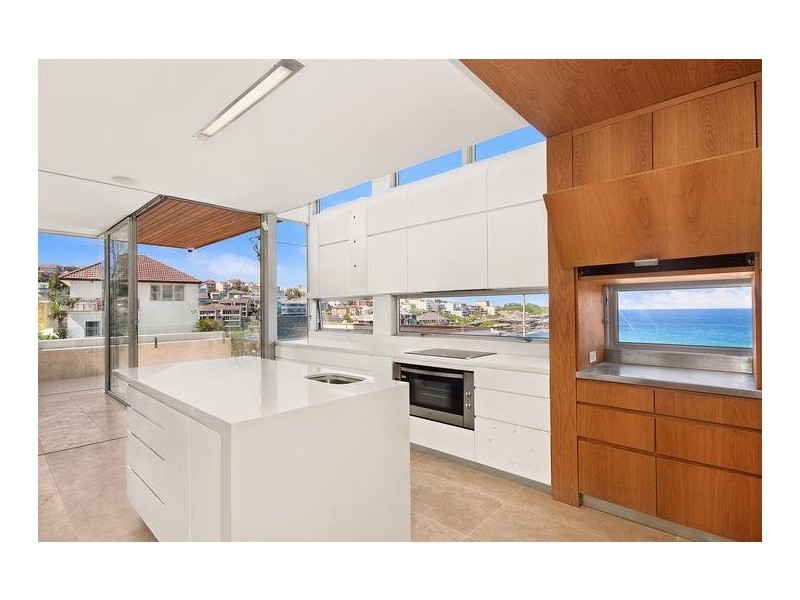 22 Thompson Street, Tamarama NSW 2026