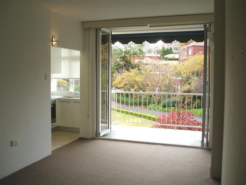 11 Yarranabbe Road, Darling Point NSW 2027