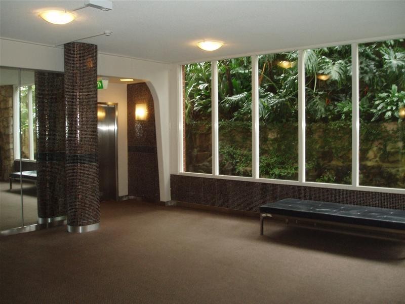 11 Yarranabbe Road, Darling Point NSW 2027