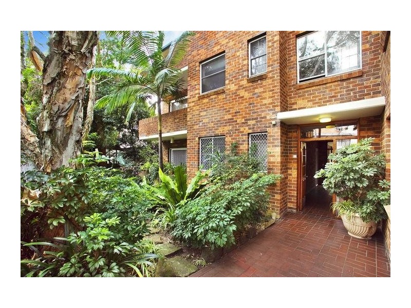 18/211-221 Old South Head Road, Bondi NSW 2026