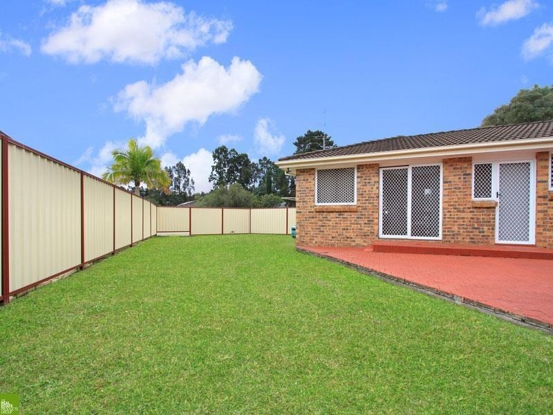 11 Newcombe Street, Berkeley NSW 2506