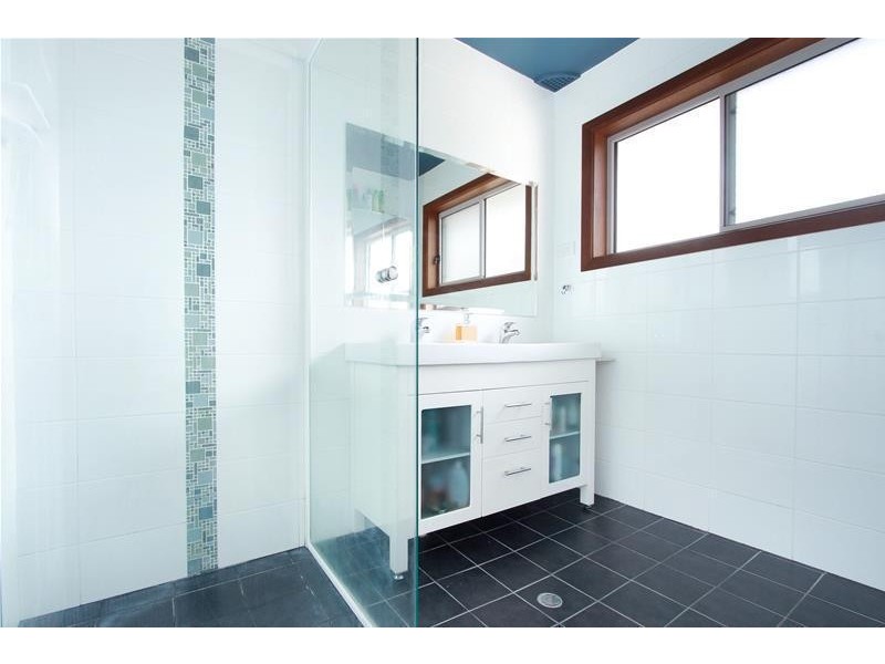 35 Gellatly Avenue, Figtree NSW 2525