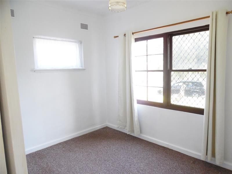 234 Gladstone Avenue, Mount Saint Thomas NSW 2500