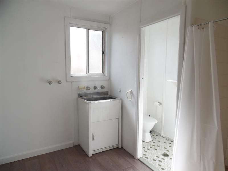 234 Gladstone Avenue, Mount Saint Thomas NSW 2500