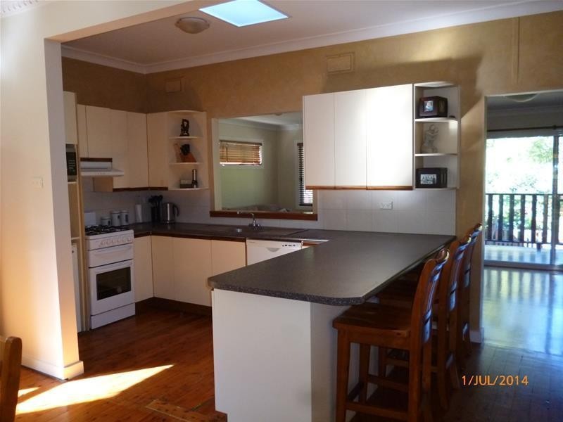 21 McArthur Parade, Mangerton NSW 2500