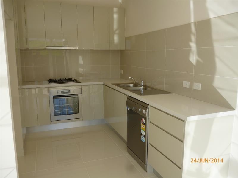 118 A Shearwater Drive, Lake Heights NSW 2502