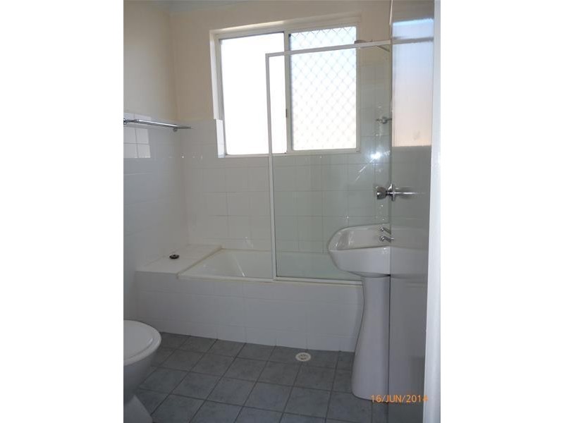 8/7 Underwood Street, Corrimal NSW 2518