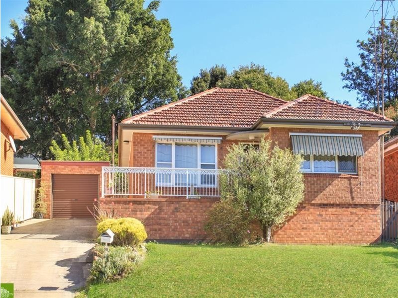 30 Abercrombie Street, West Wollongong NSW 2500