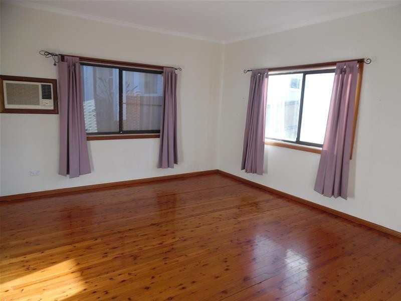 65 Second Avenue North, Warrawong NSW 2502