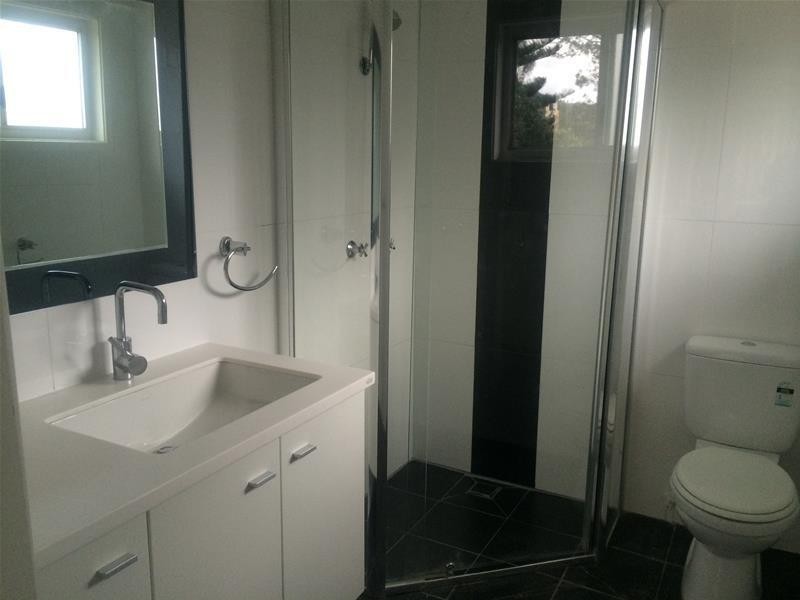 8 Seddon Street, Figtree NSW 2525