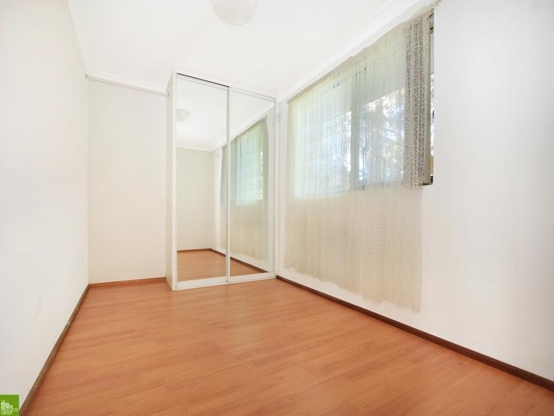 2/20 Seddon Street, Figtree NSW 2525