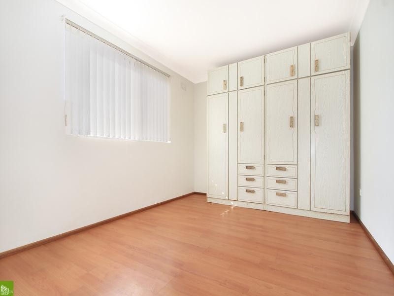 2/20 Seddon Street, Figtree NSW 2525