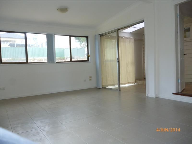 55 Urunga Parade, Wollongong NSW 2500