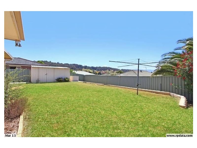 14 Ashburton Drive, Albion Park NSW 2527