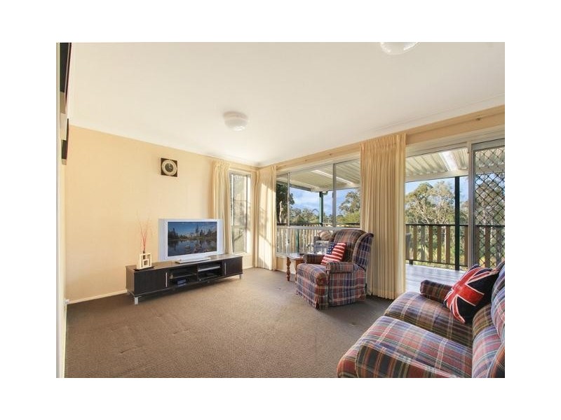 131 Jacaranda Avenue, Figtree NSW 2525