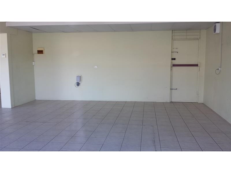 Shop 6 Corner The Avenue & St Johns Avenue, Mangerton NSW 2500