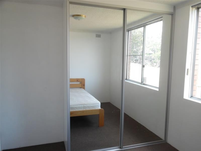 2/142 Gladstone Avenue, Wollongong NSW 2500