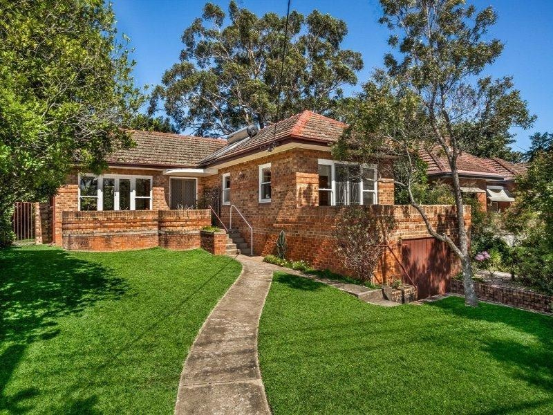9 Byarong Avenue, Mangerton NSW 2500