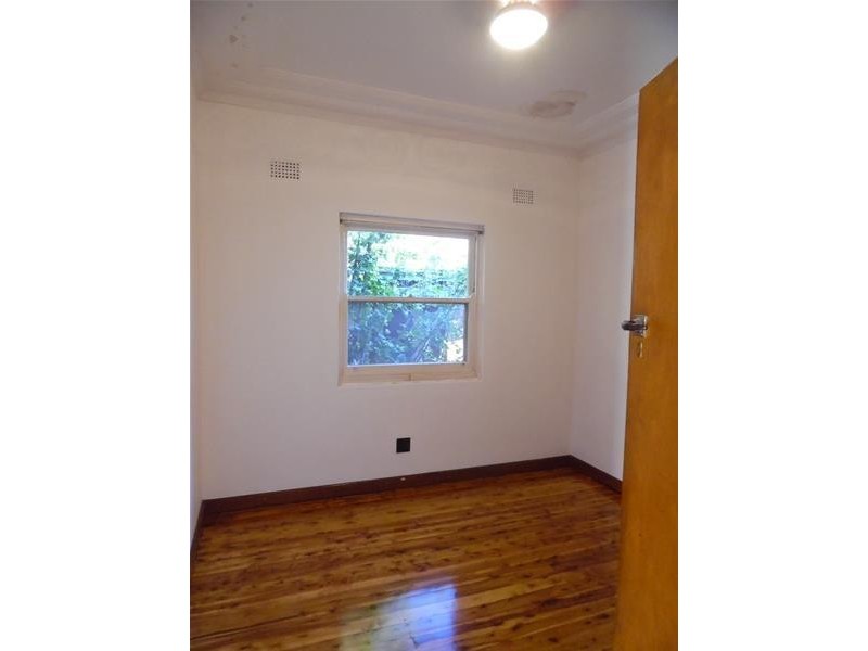 9 Byarong Avenue, Mangerton NSW 2500