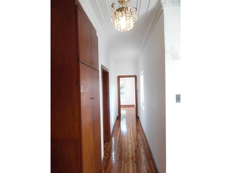 9 Byarong Avenue, Mangerton NSW 2500