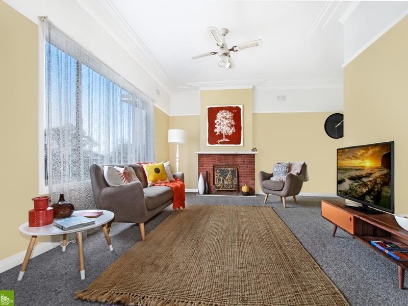 24 McArthur Parade, Mangerton NSW 2500