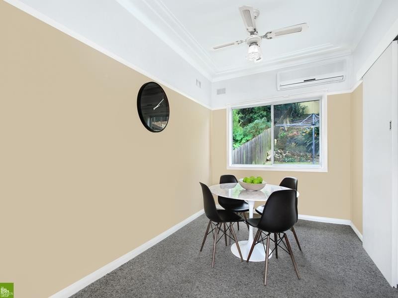 24 McArthur Parade, Mangerton NSW 2500