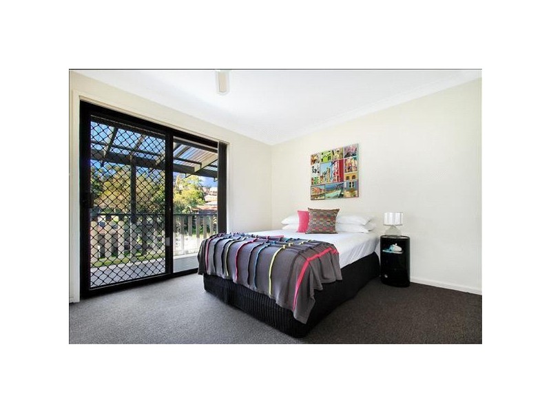 24 Baker Crescent, Figtree NSW 2525