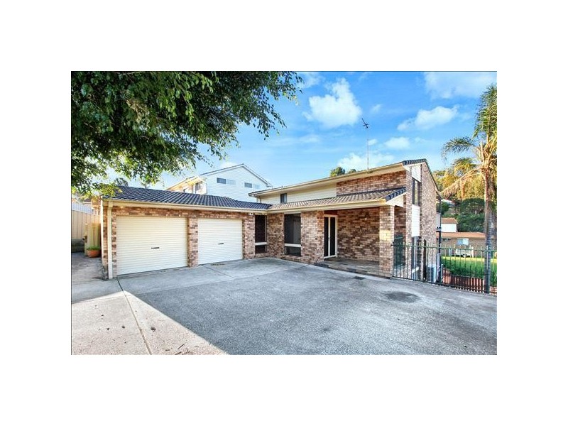 24 Baker Crescent, Figtree NSW 2525