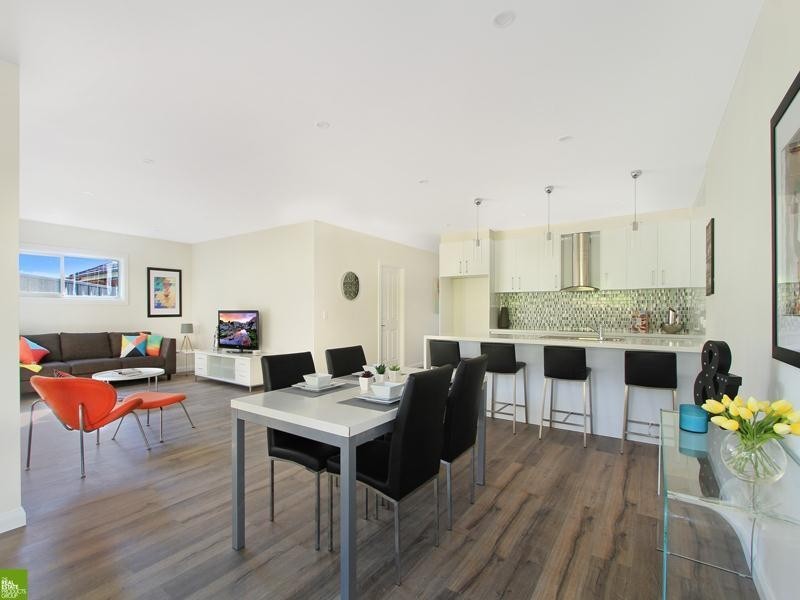 30  Abercrombie Street, West Wollongong NSW 2500