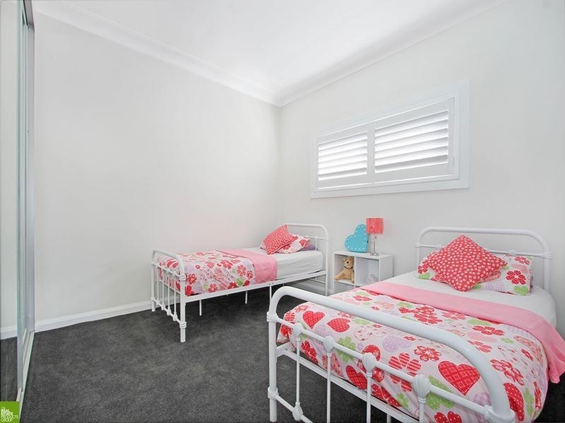 30  Abercrombie Street, West Wollongong NSW 2500