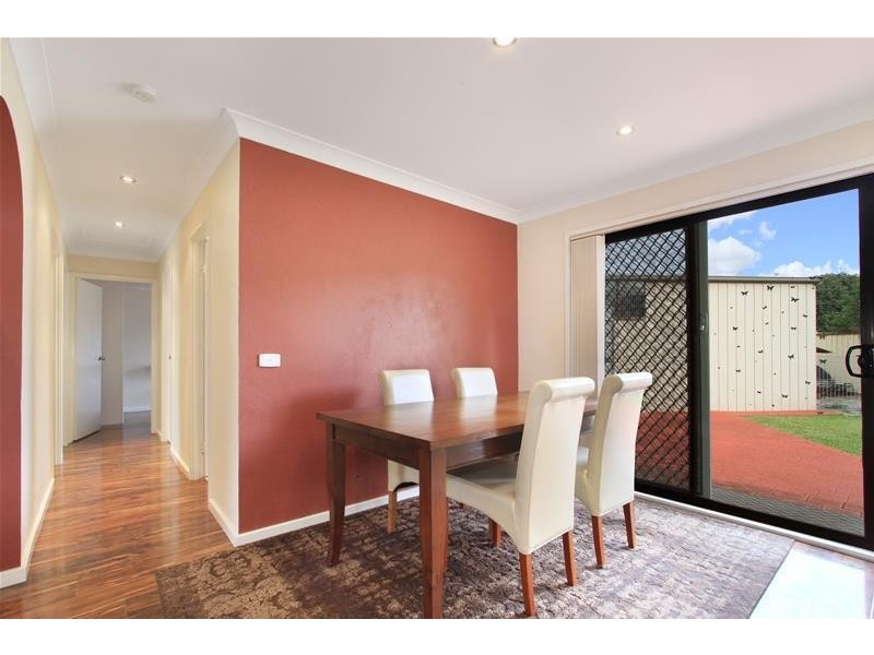 11 Newcombe Street, Berkeley NSW 2506