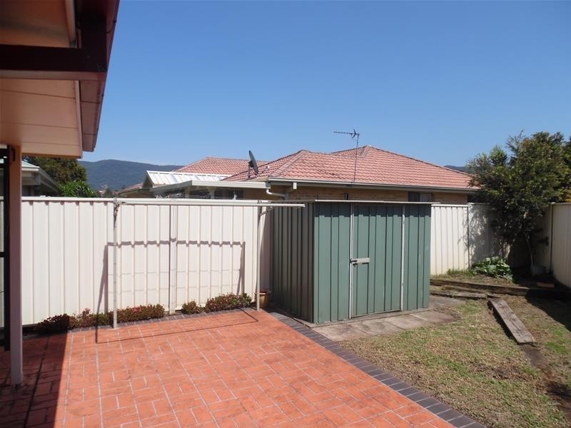 2/32 Cachia Bld, Horsley NSW 2530